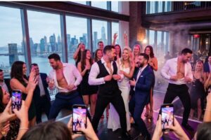 Luxury Male Strip Show Experience in Manhattan (1)